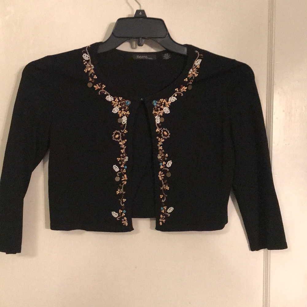 Bolero type jacket with embellished collar trim